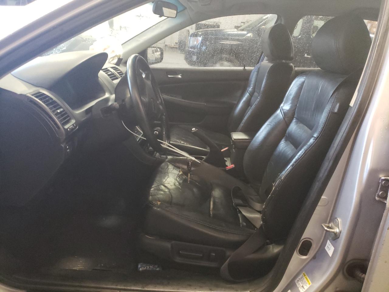 2003 Honda Accord - Image 7