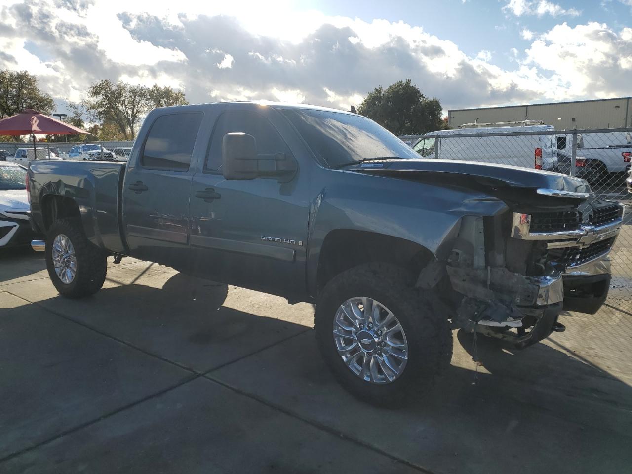 2008 Chevrolet Silverado - Image 4