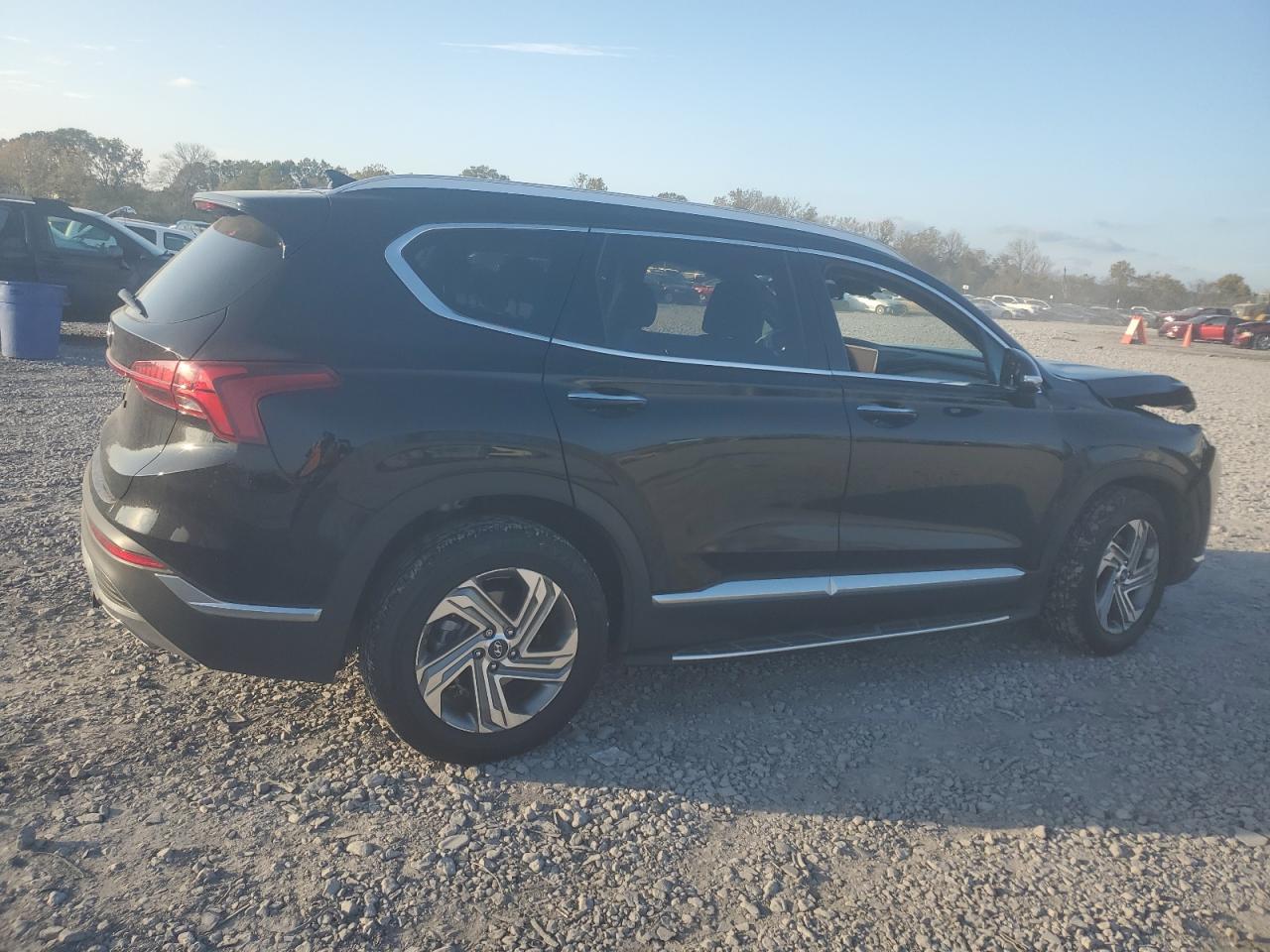 2022 Hyundai Santa Fe - Image 3