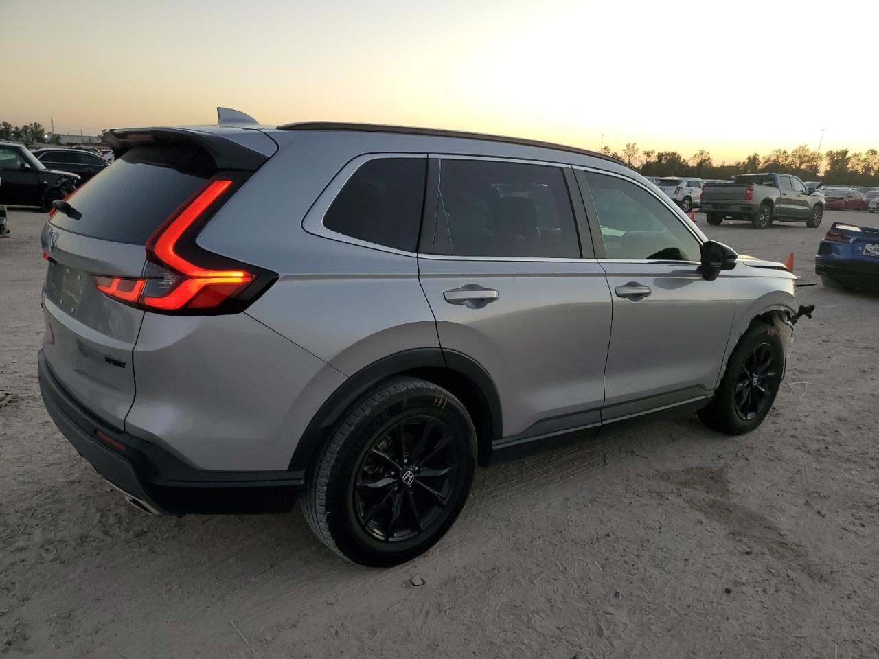 2023 Honda CR-V - Image 3