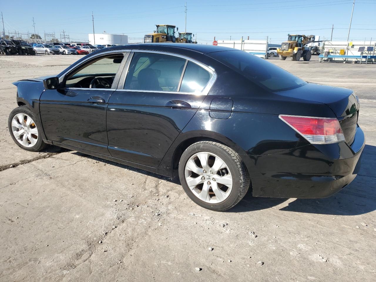 2009 Honda Accord - Image 2