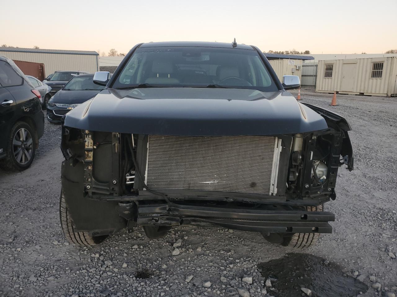 2018 Chevrolet Suburban - Image 5