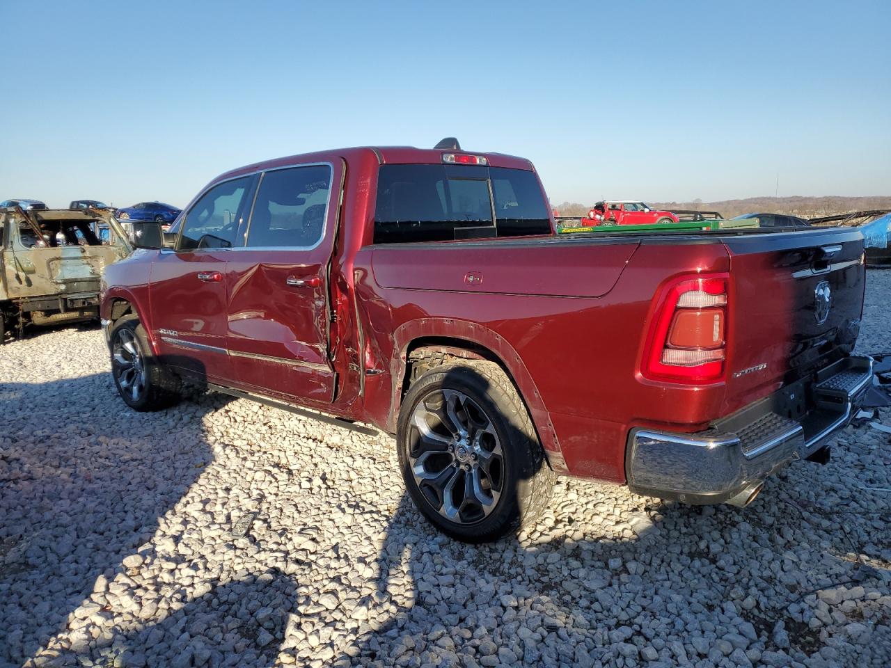 VIN 1C6SRFHT7KN819696 2019 RAM 1500 no.2