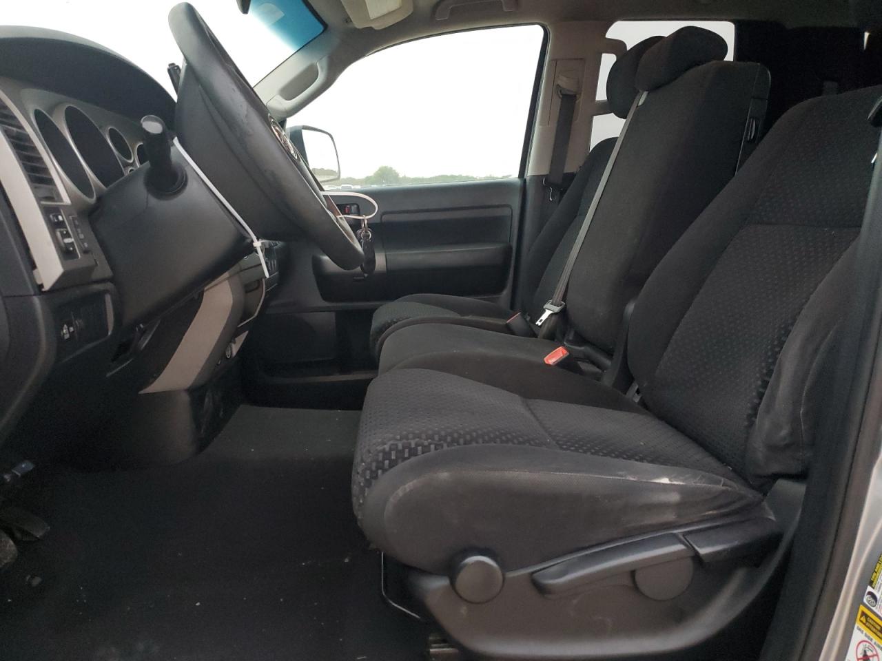 2011 Toyota Tundra - Image 7