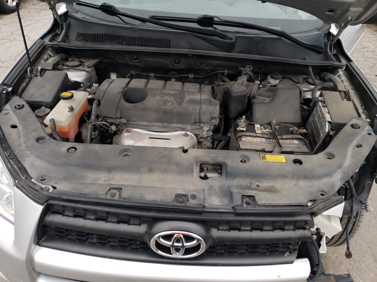 2012 Toyota RAV 4 - Image 12