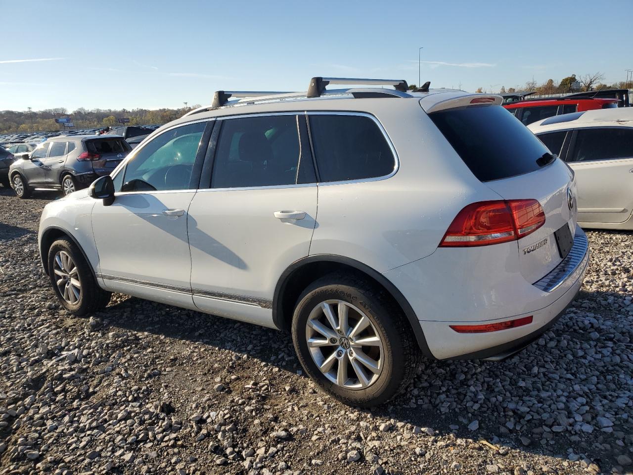 VIN WVGEF9BP7DD009419 2013 VOLKSWAGEN TOUAREG no.2