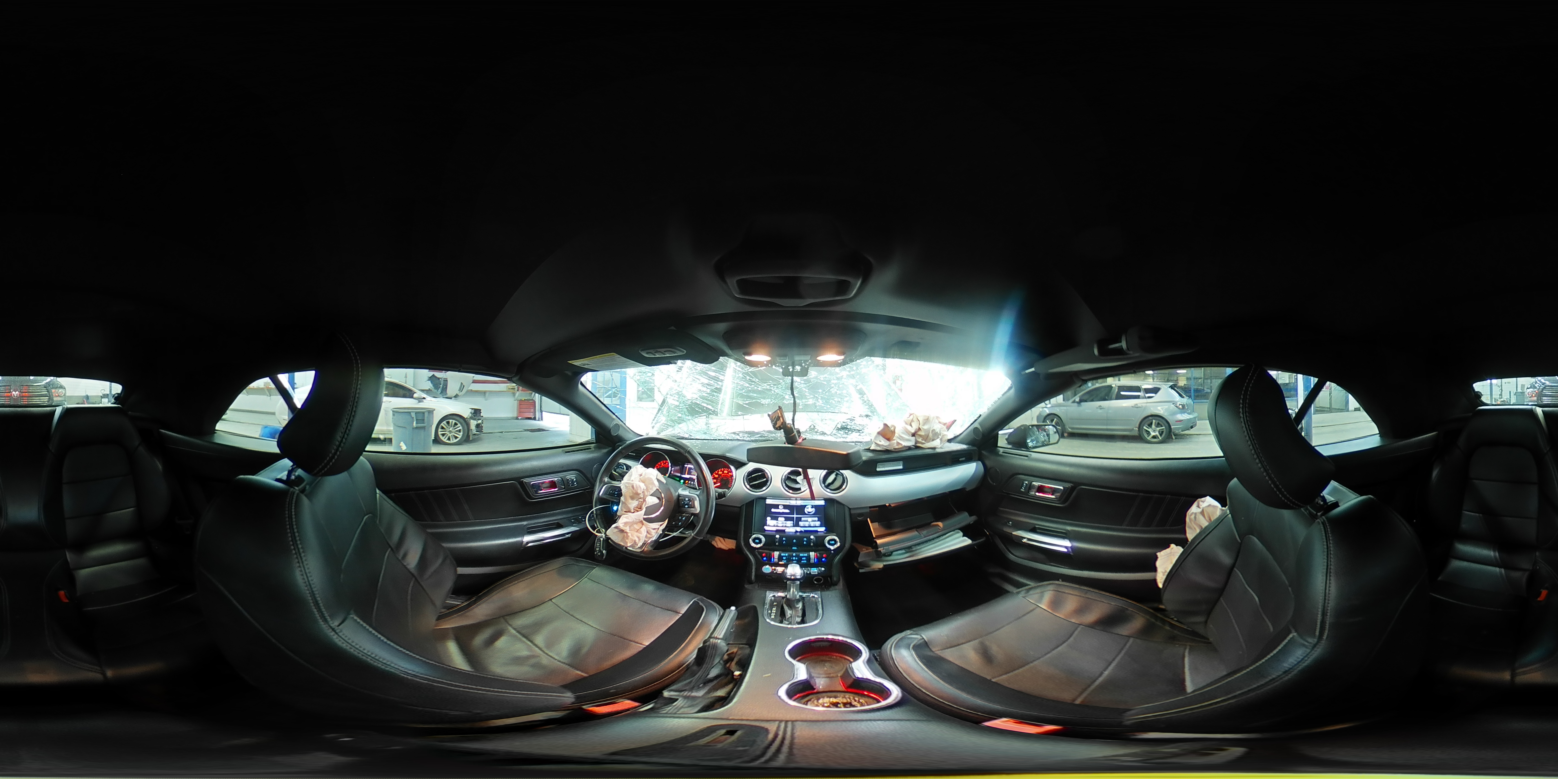 2015 Ford Mustang - Image 13