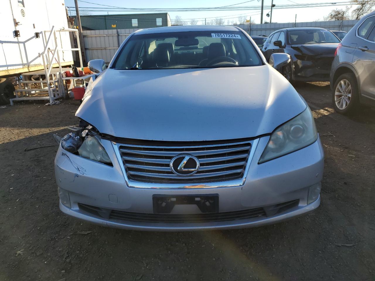 2010 Lexus ES - Image 5