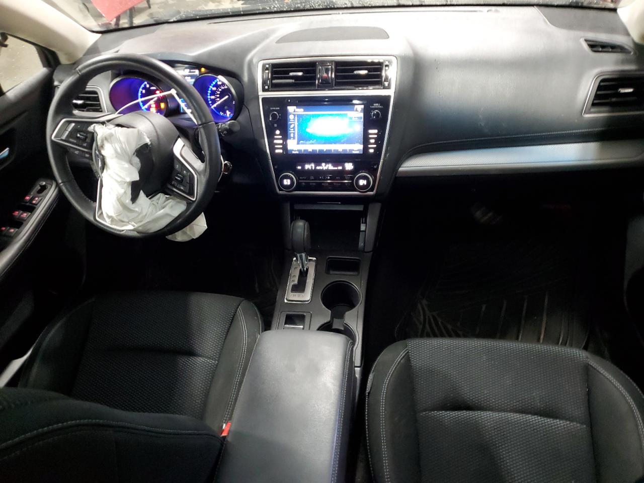 2018 Subaru Outback - Image 8