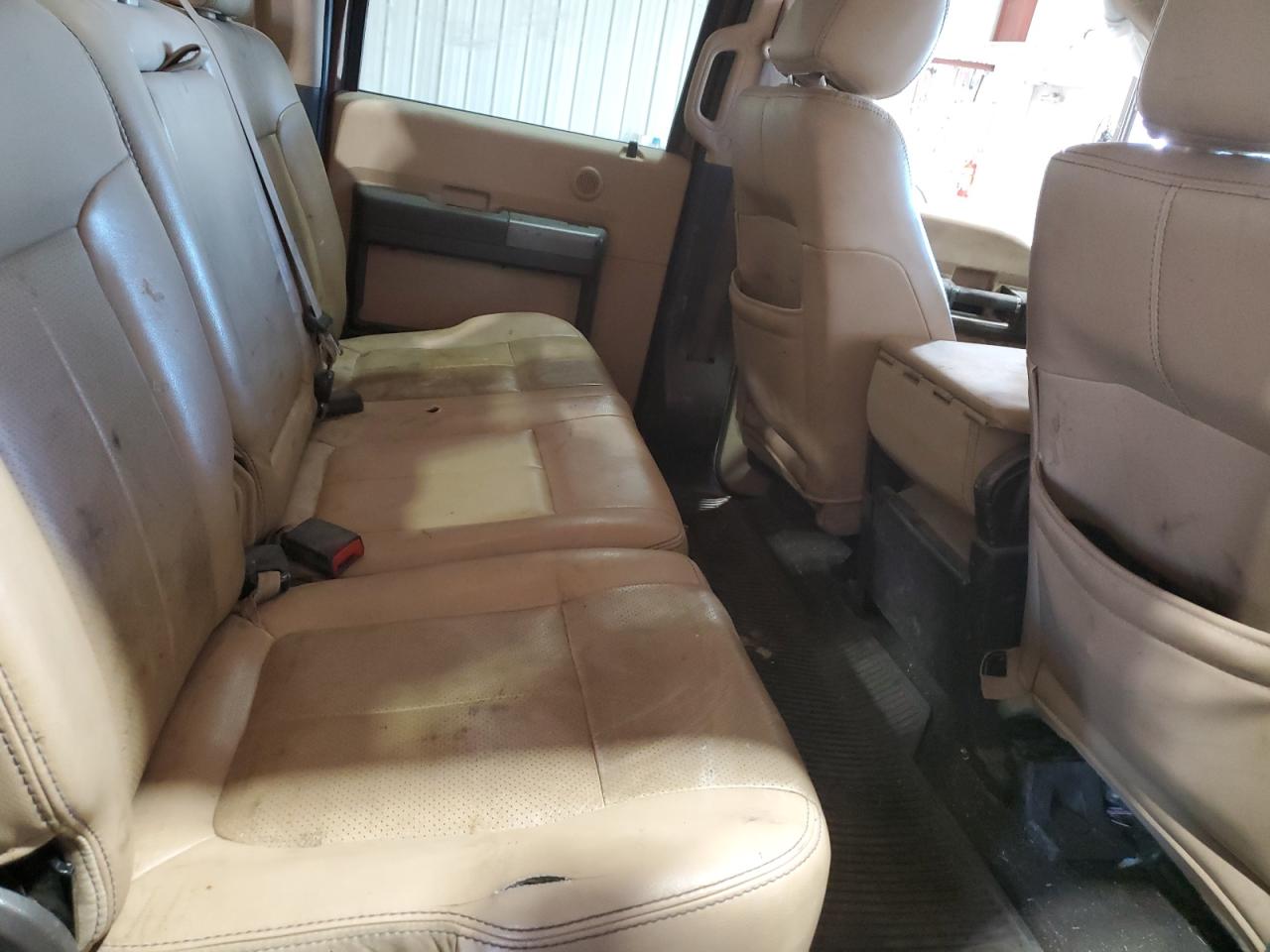 2012 Ford F350 - Image 10