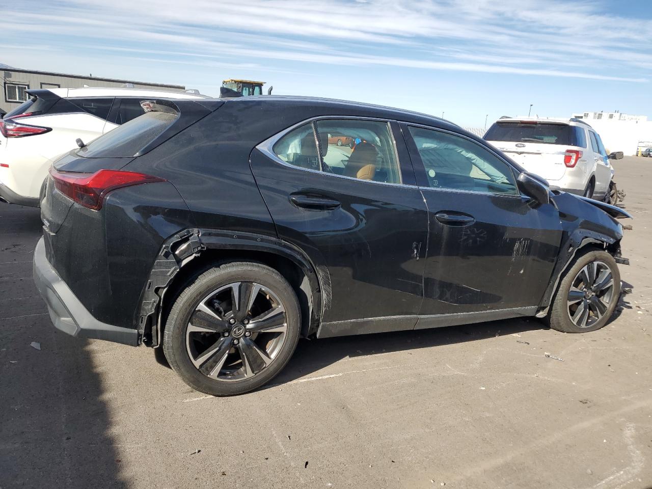 VIN JTHX3JBH7L2031607 2020 LEXUS UX 200 no.3