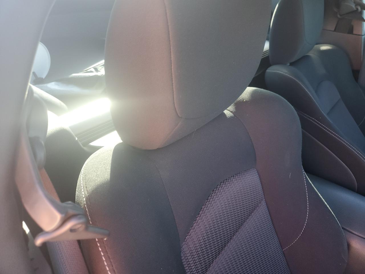 2014 Nissan 370Z - Image 10