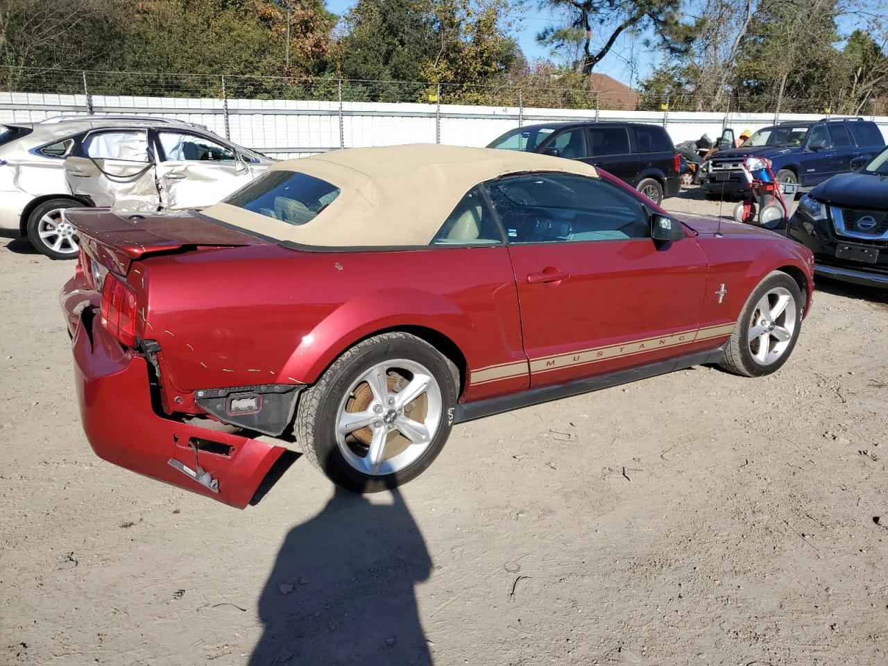 2007 Ford Mustang - Image 3