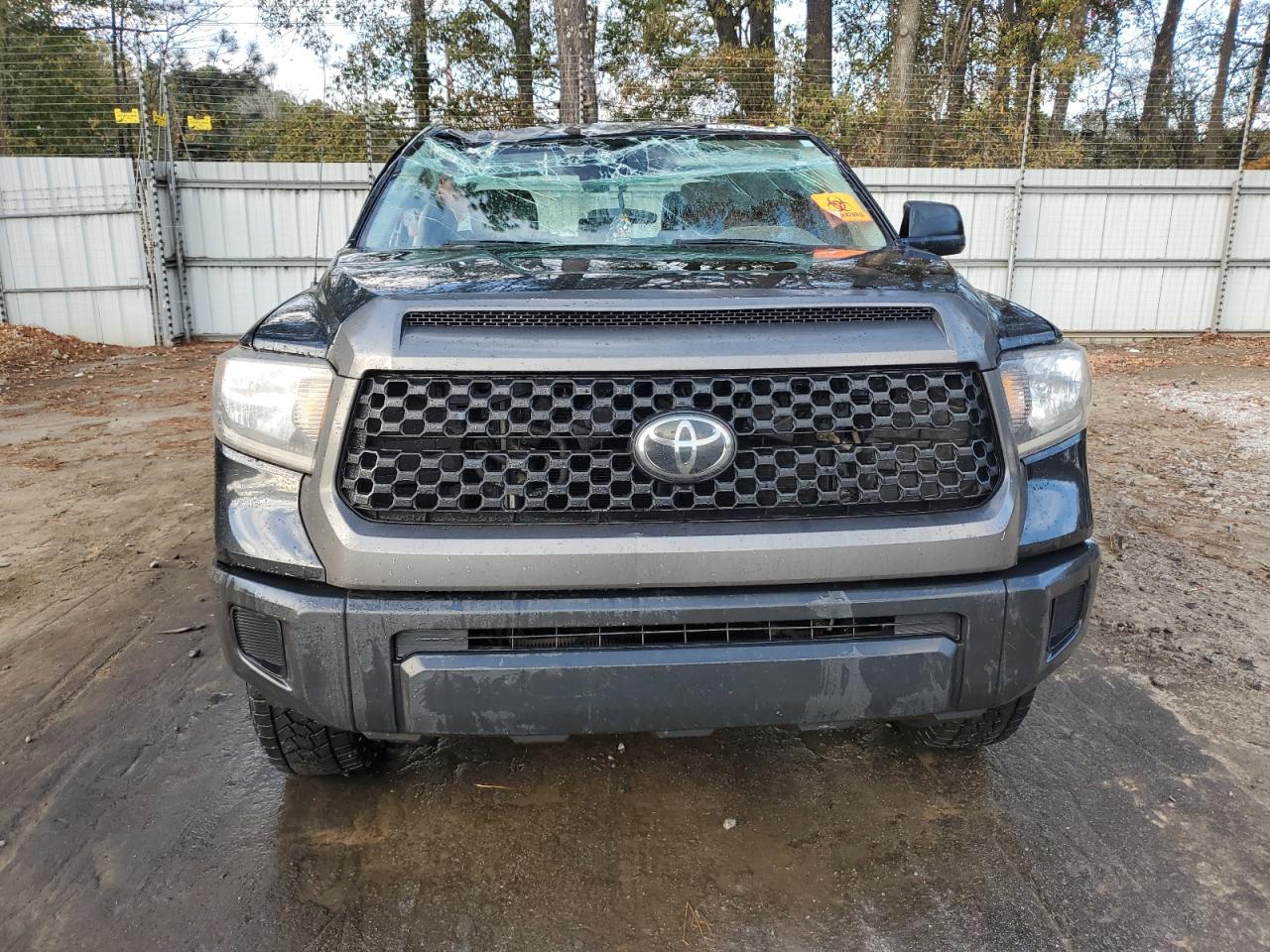 VIN 5TFRY5F17JX231385 2018 TOYOTA TUNDRA no.5