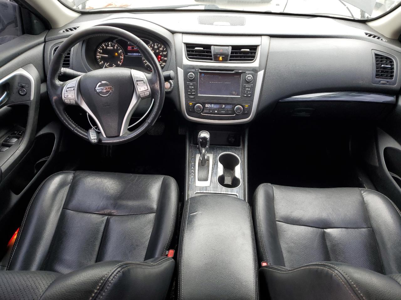 2017 Nissan Altima - Image 8