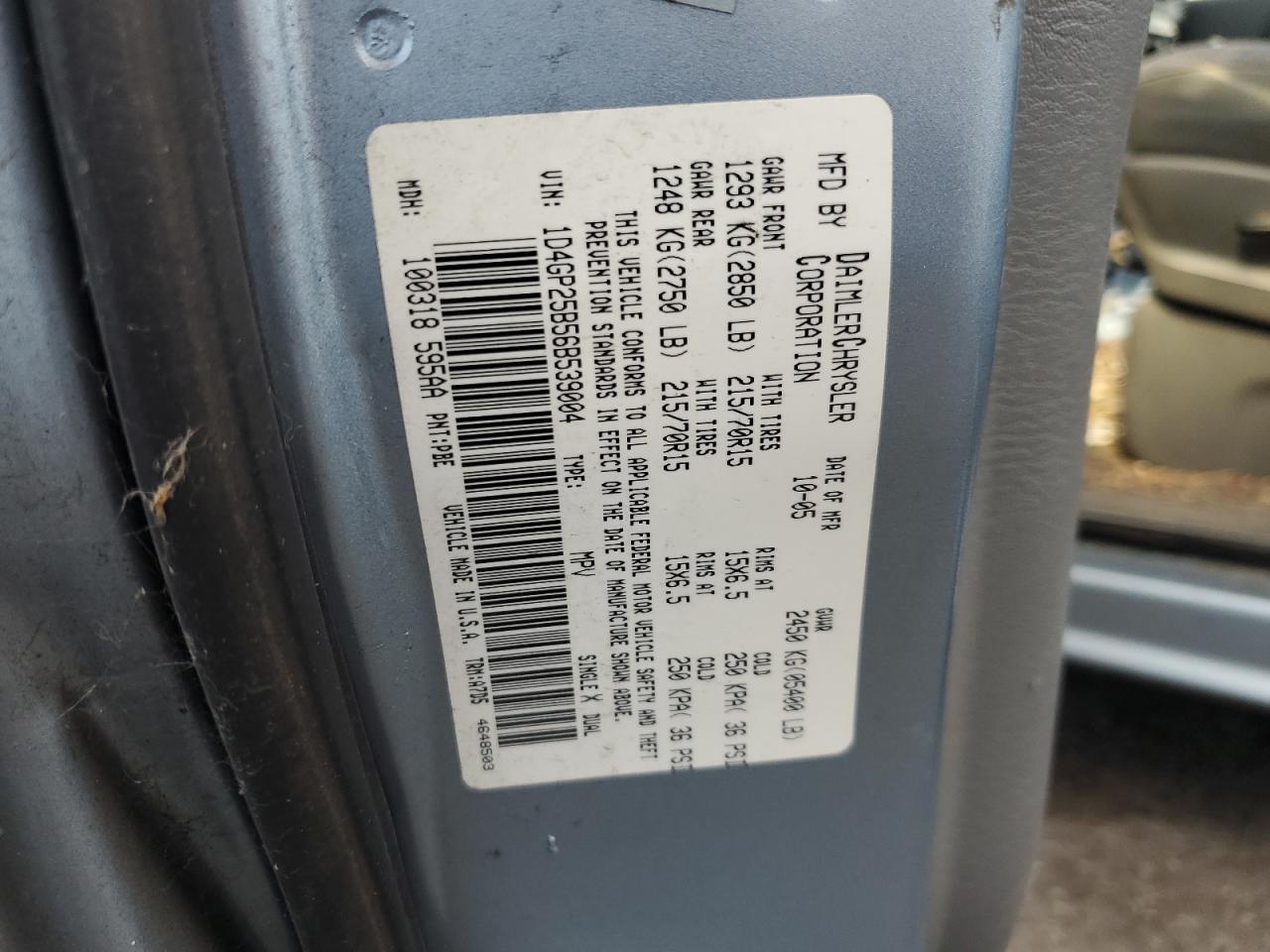 2006 Dodge Caravan - Image 13