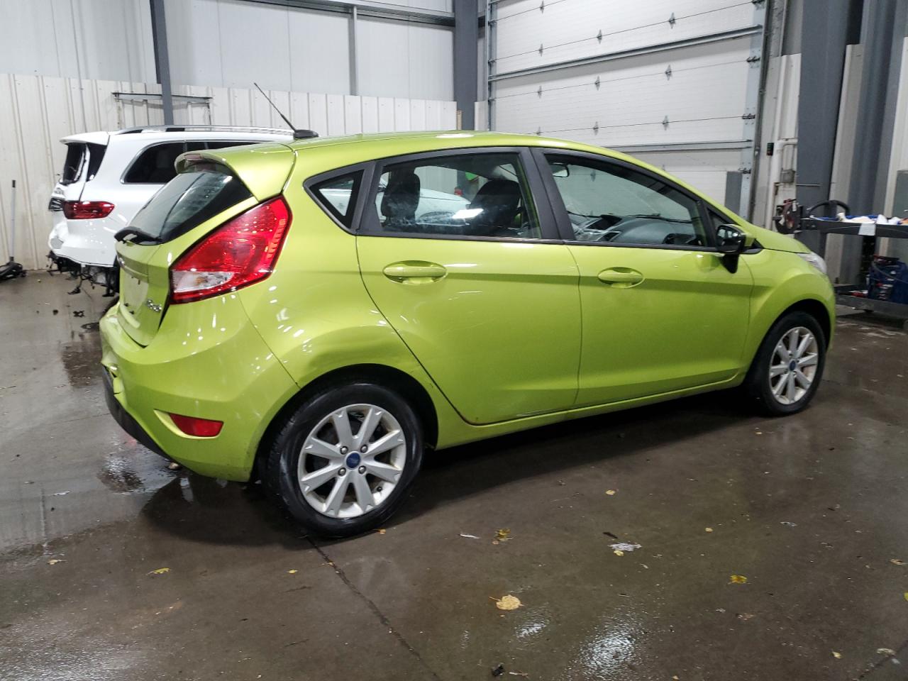 2012 Ford Fiesta - Image 3