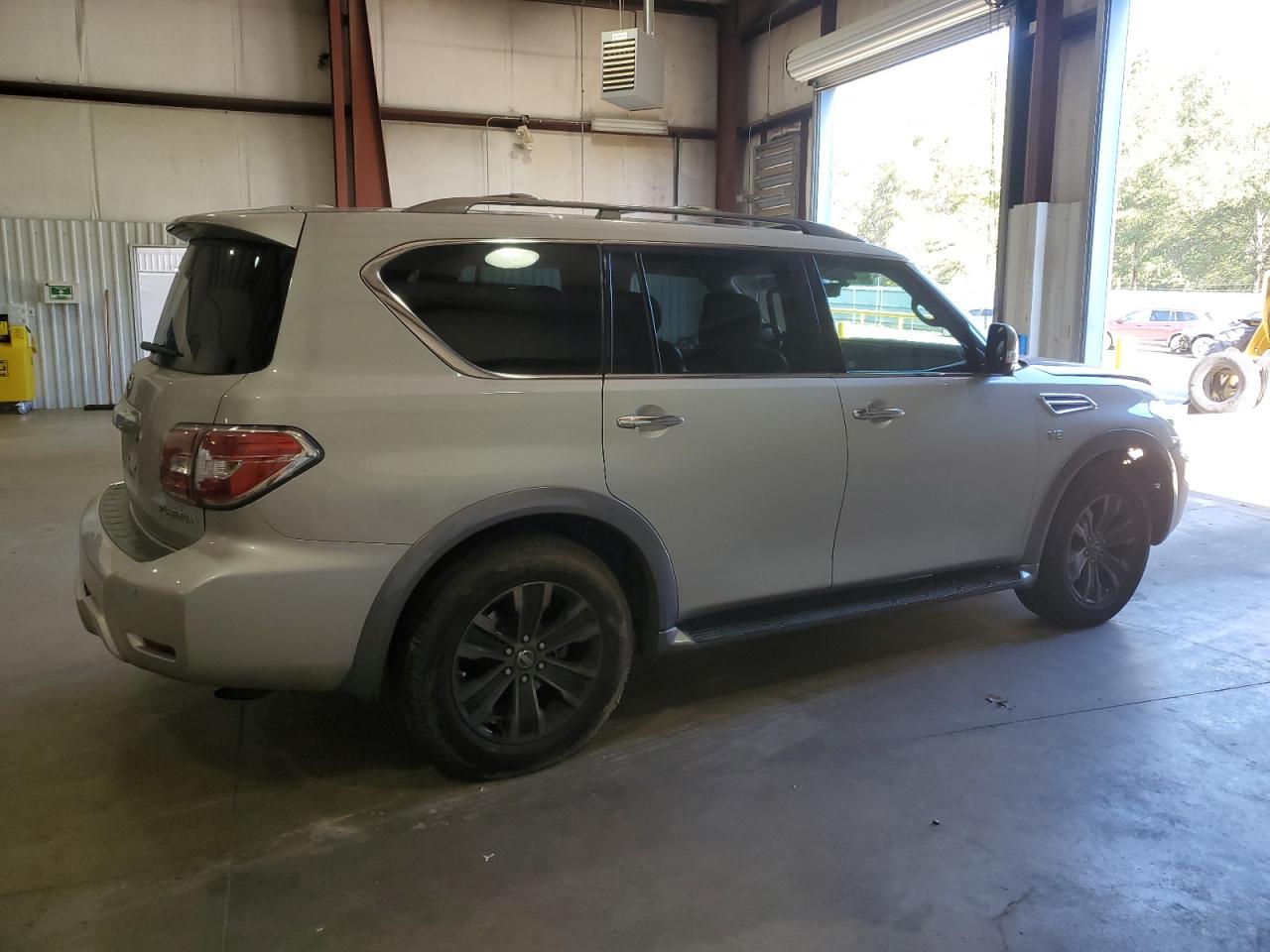 VIN JN8AY2ND3JX000012 2018 NISSAN ARMADA no.3