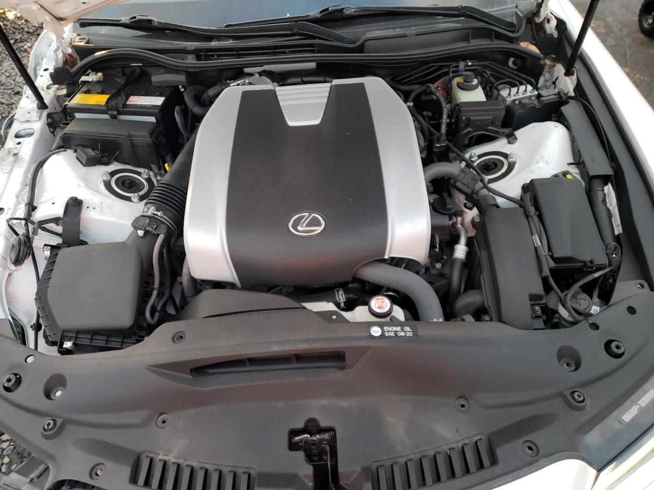 2021 Lexus IS - Image 11