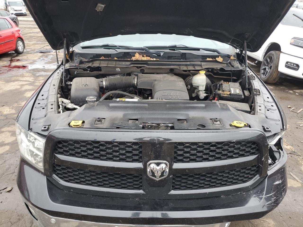 2015 RAM 1500 - Image 11
