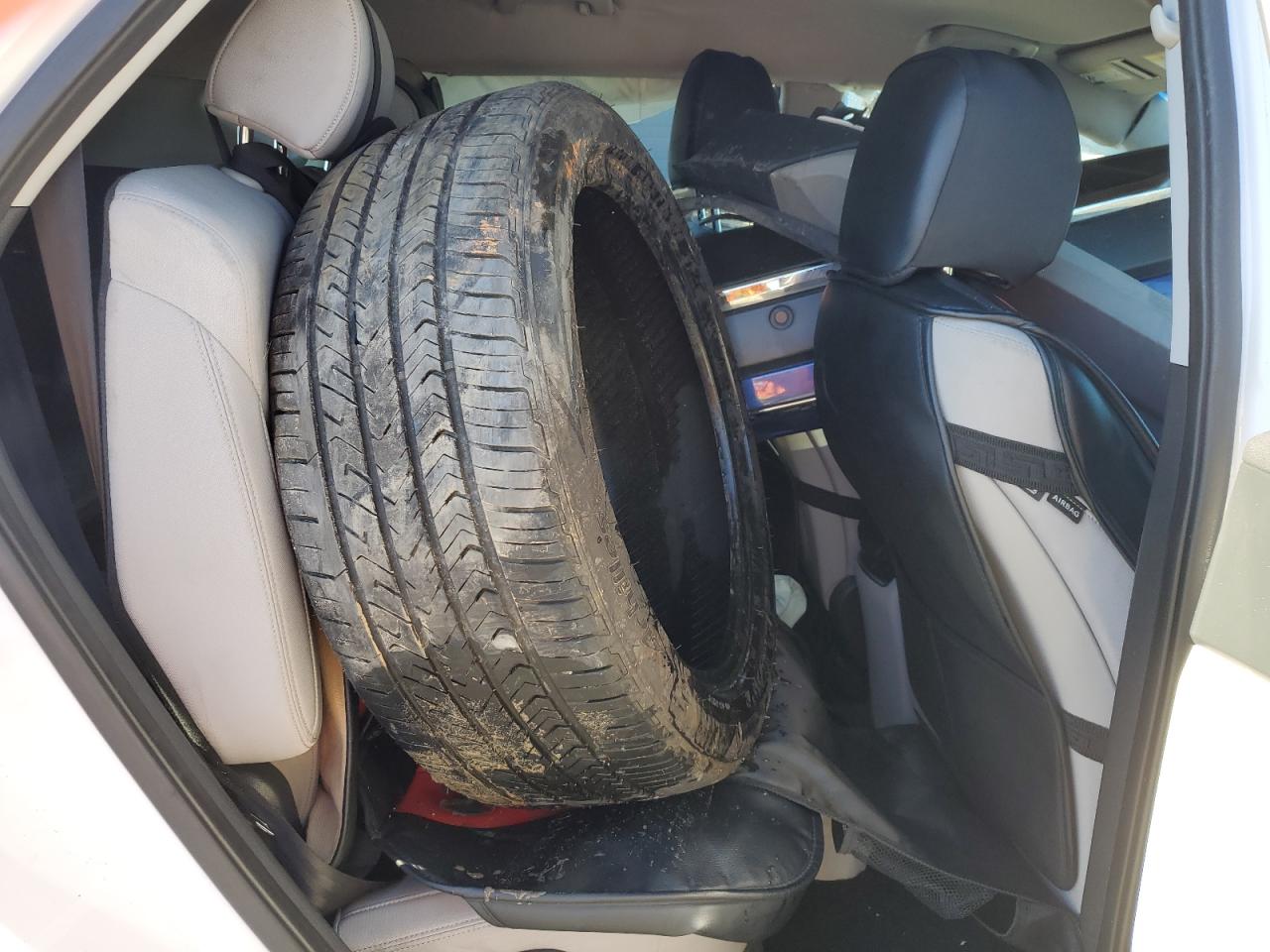 2017 Hyundai Tucson - Image 11