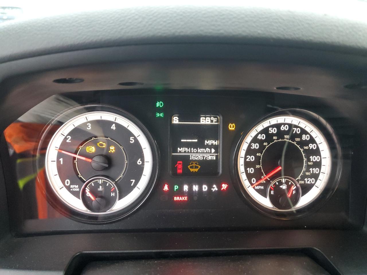 2017 RAM 1500 - Image 9