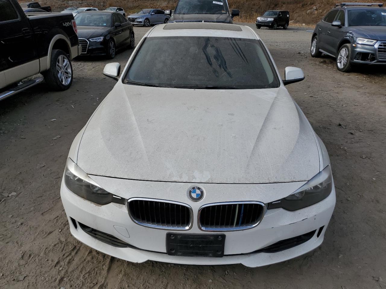 VIN WBA3B5G53DNS00995 2013 BMW 3 SERIES no.5