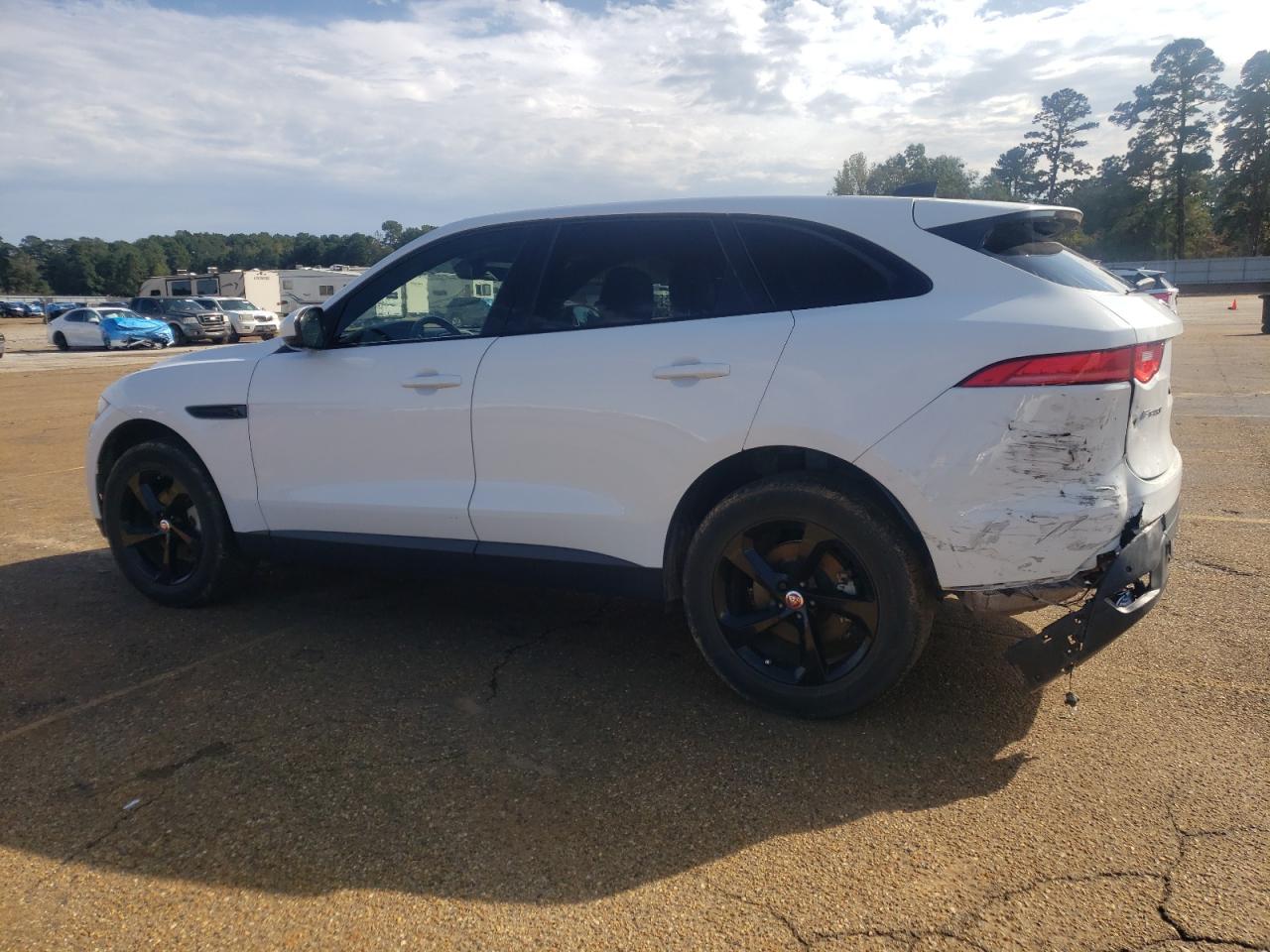 2020 Jaguar F-Pace - Image 2