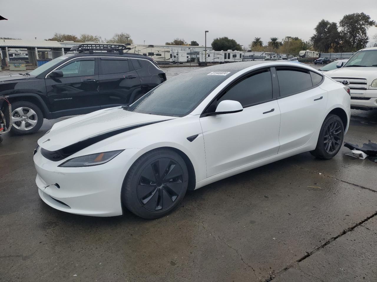 VIN 5YJ3E1EA6RF857931 2024 TESLA MODEL 3 no.1