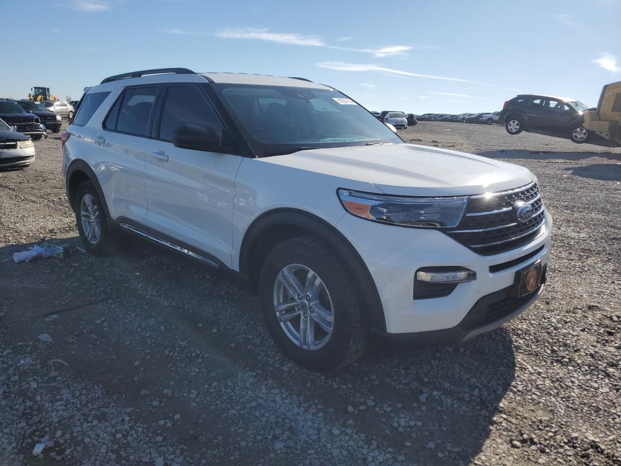 2022 Ford Explorer - Image 4