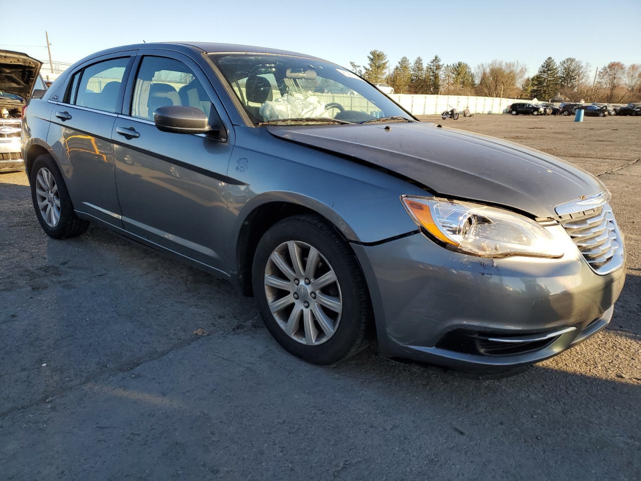 2012 Chrysler 200 - Image 4