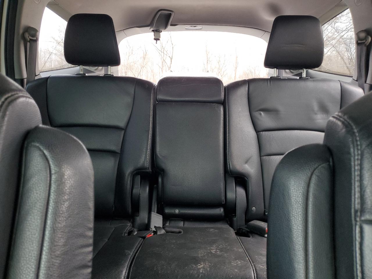 2017 Honda Pilot - Image 10