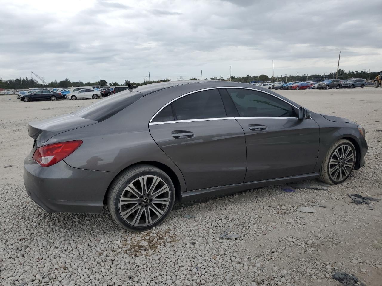2018 Mercedes-Benz CLA-klasse - Image 3
