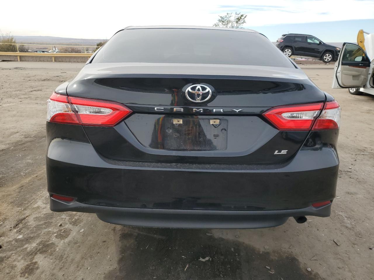2018 Toyota Camry - Image 6