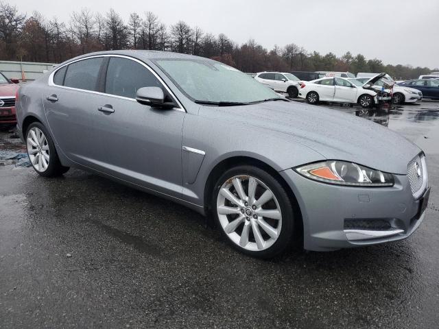 JAGUAR XF 2013 Srebrny
