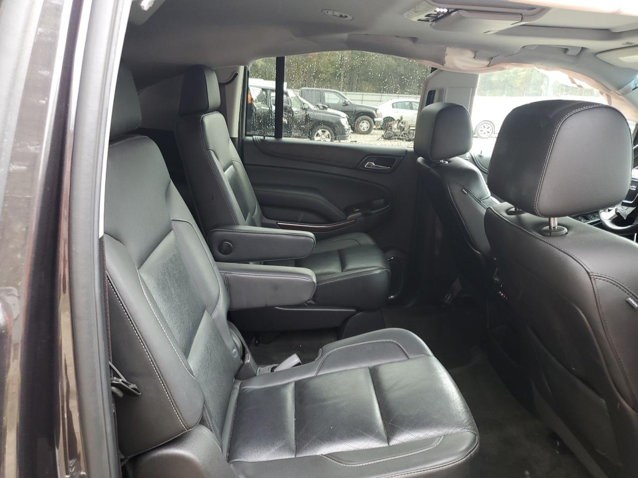 2015 GMC Yukon - Image 11