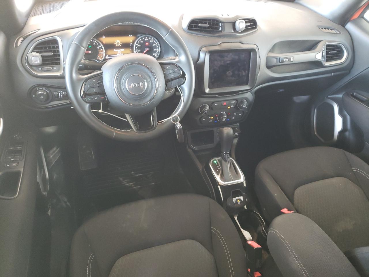 2021 Jeep Renegade - Image 8