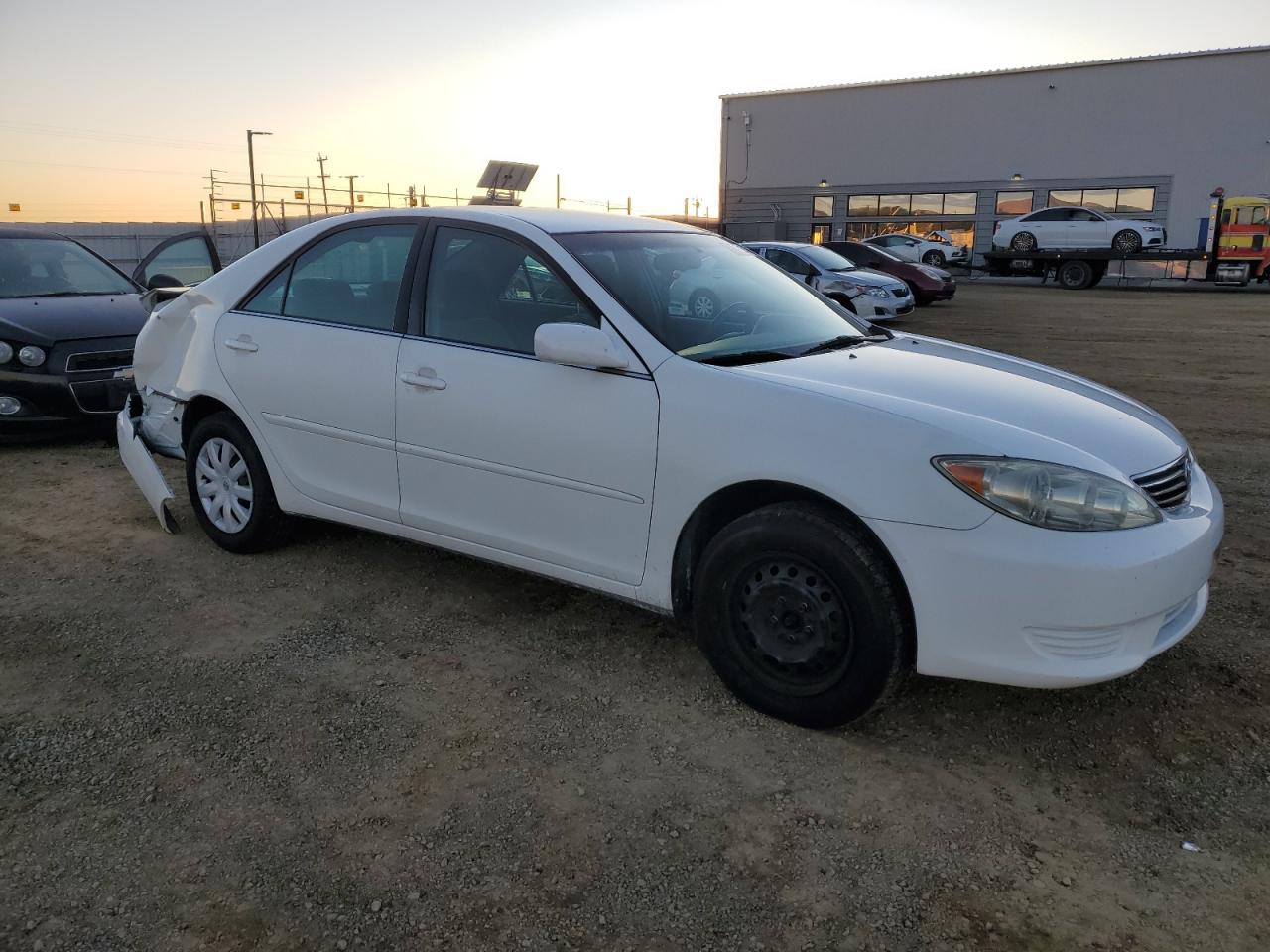 2005 Toyota Camry - Image 4
