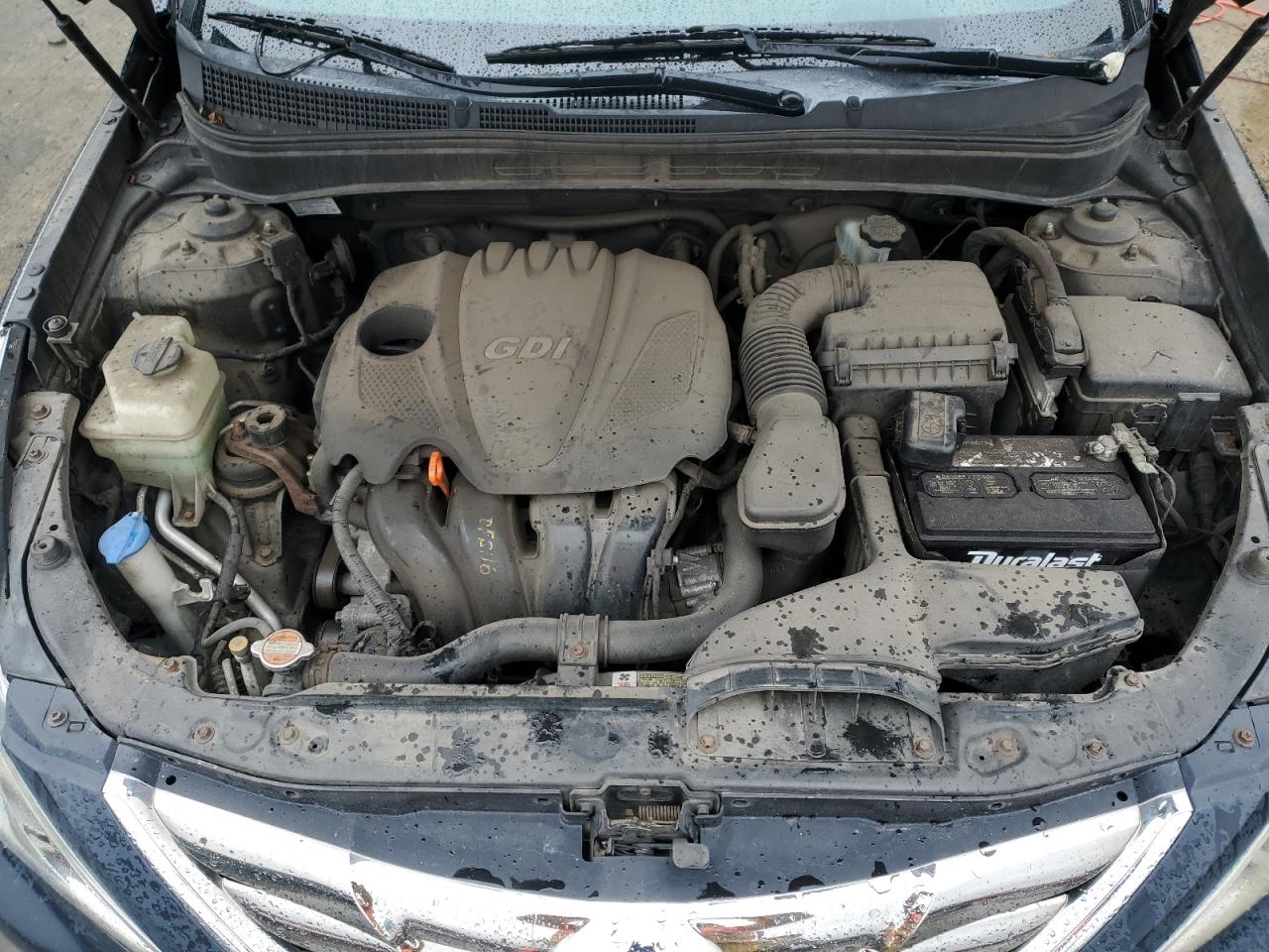 2011 Hyundai Sonata - Image 11