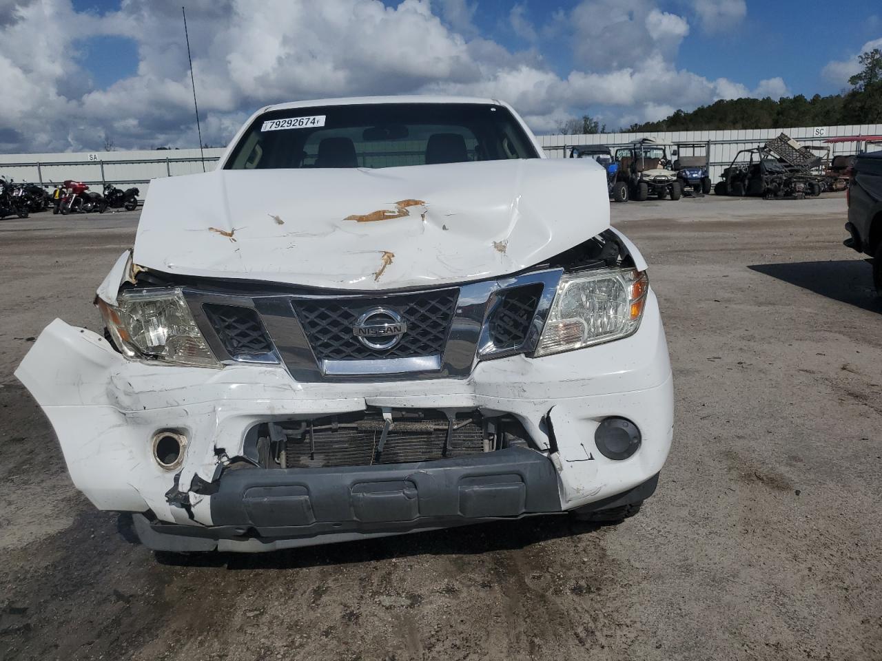 2012 Nissan Navara (Frontier) - Image 5