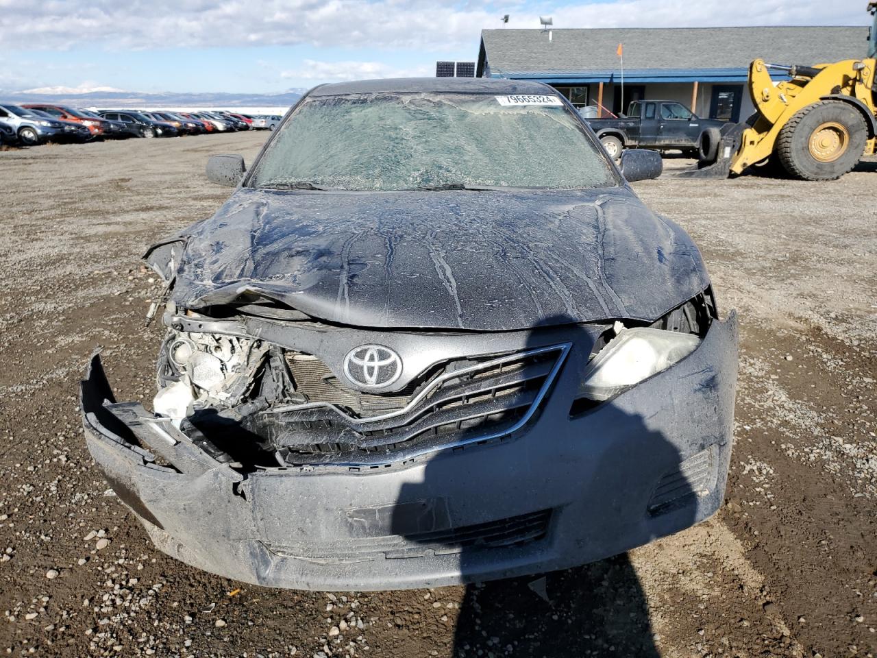 2010 Toyota Camry - Image 5
