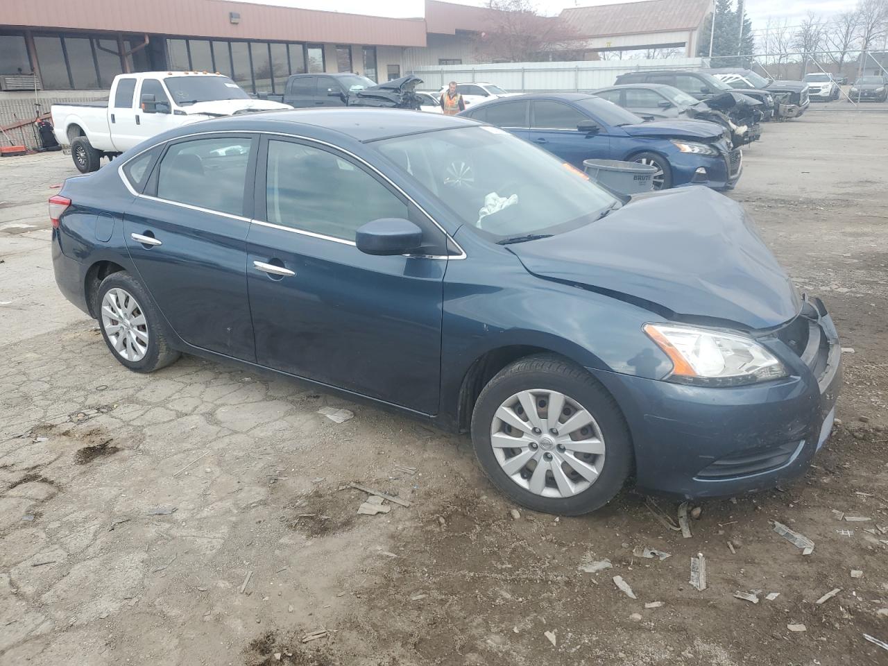 2014 Nissan Sentra - Image 4