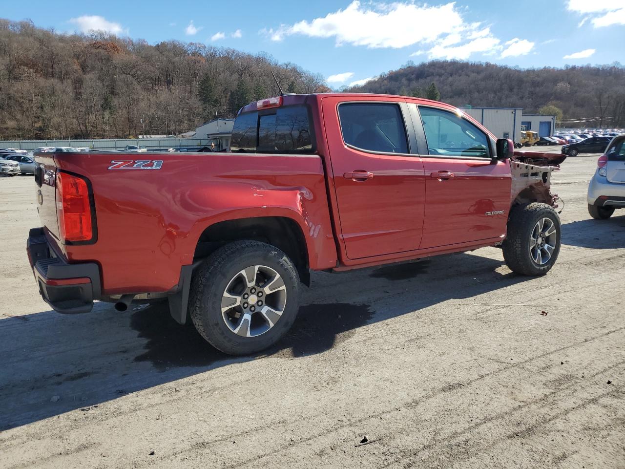 VIN 1GCGTDE3XG1330636 2016 CHEVROLET COLORADO no.3