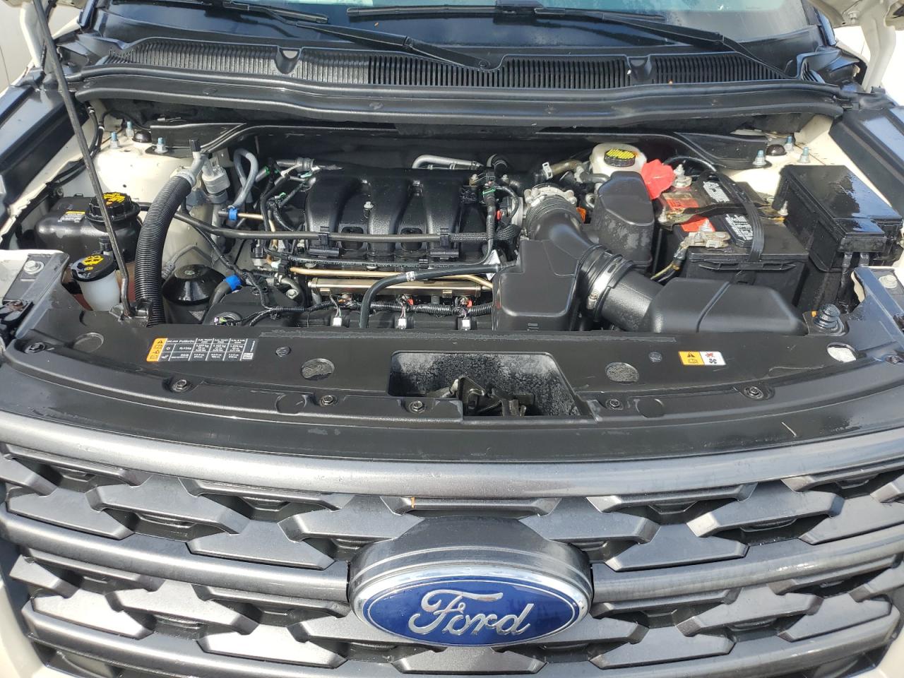 2018 Ford Explorer - Image 12