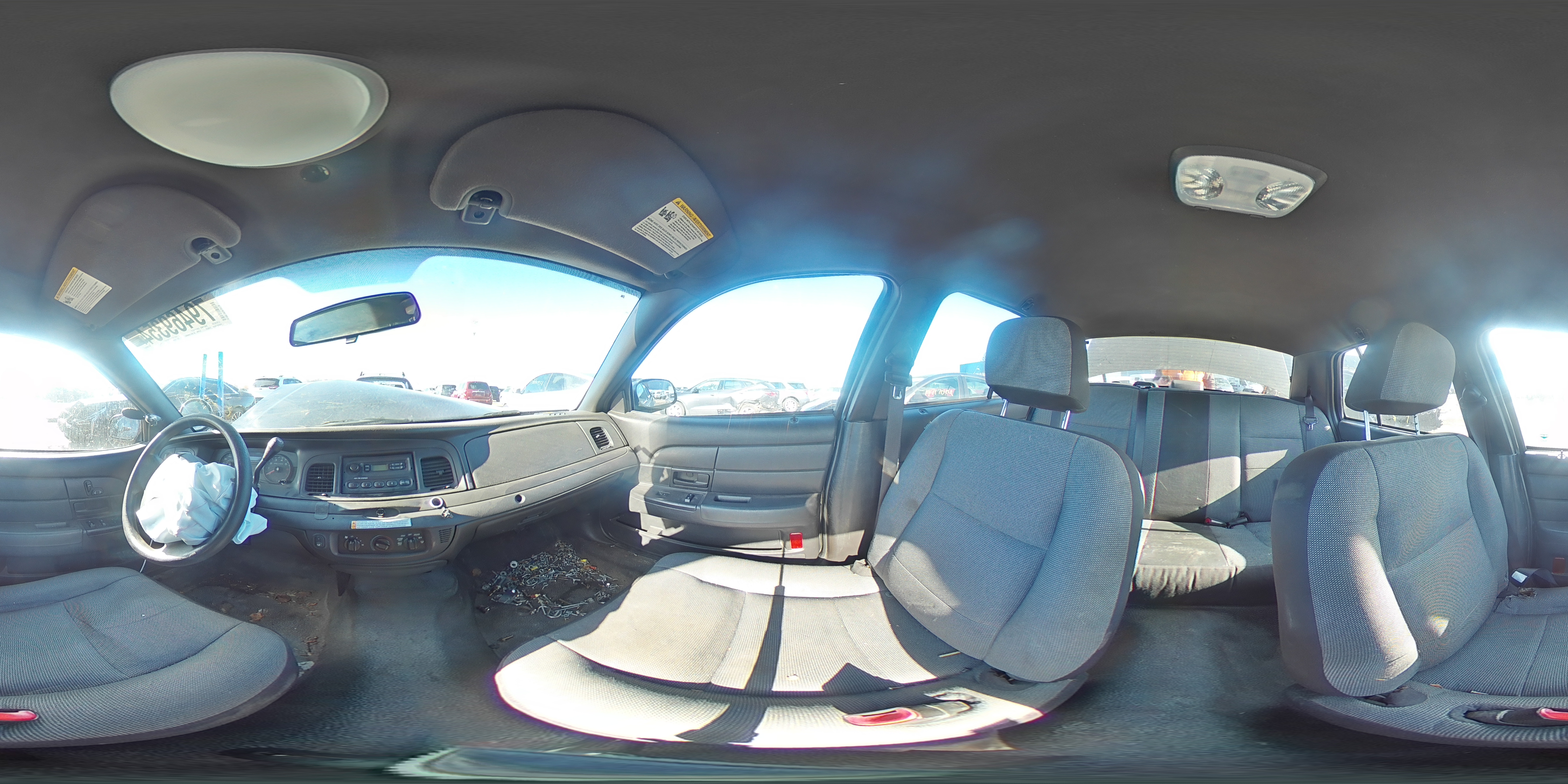2010 Ford Crown Victoria - Image 12