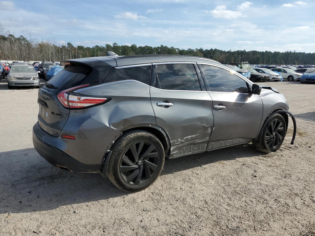 2018 Nissan Murano - Image 3