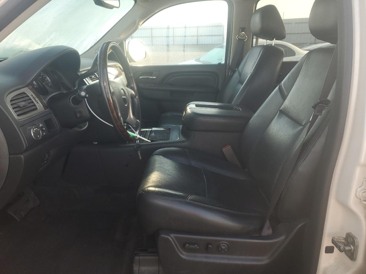 2013 GMC Yukon - Image 7