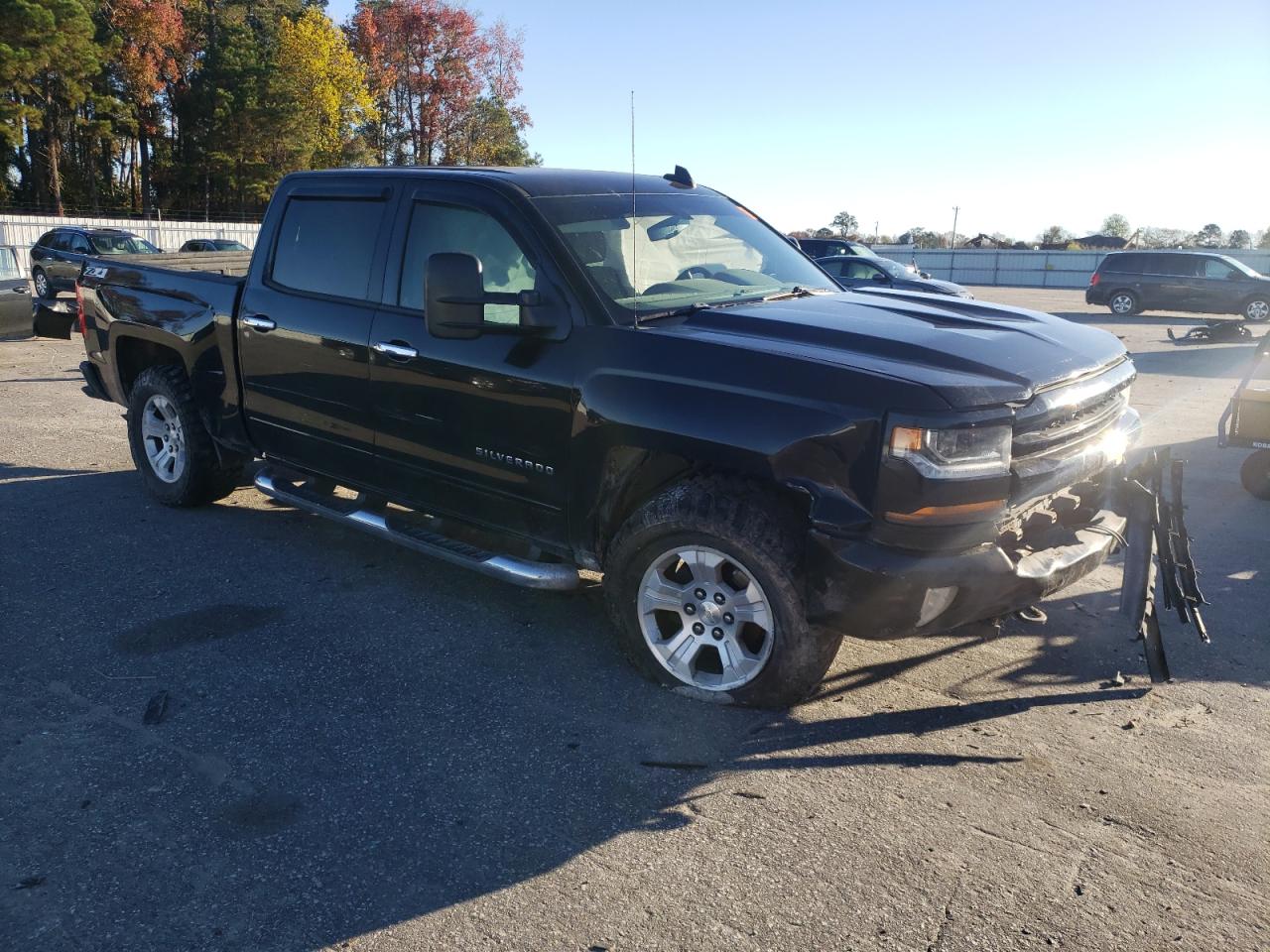 2016 Chevrolet Silverado - Image 4