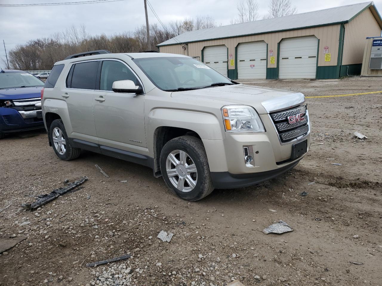 2015 GMC Terrain - Image 4
