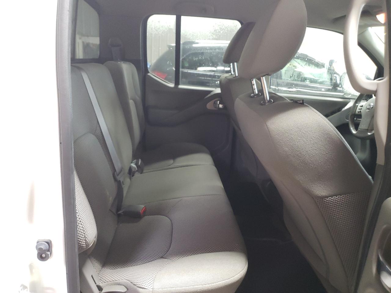 2018 Nissan Navara (Frontier) - Image 10